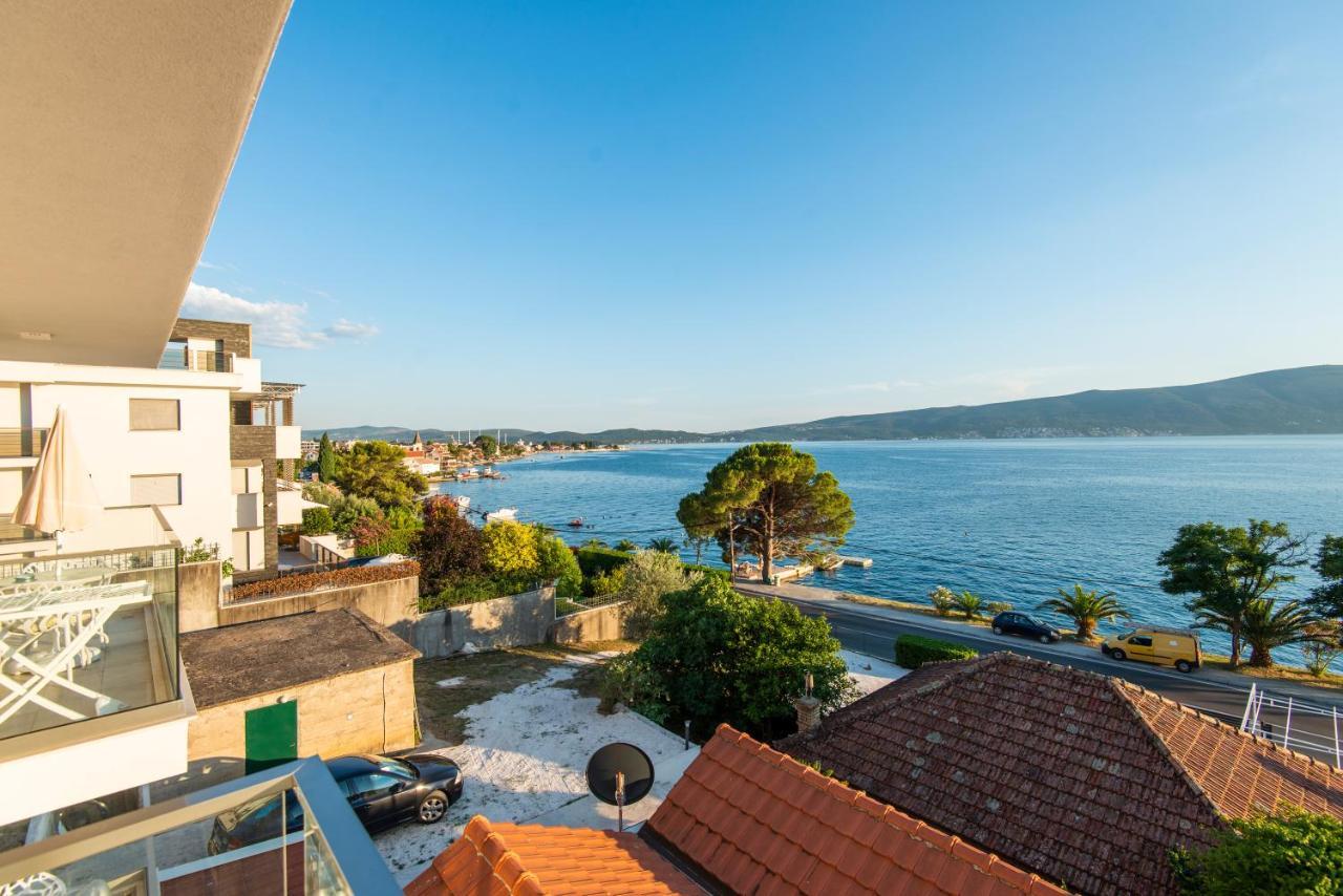 Villa Providenca Apartments Tivat Bagian luar foto